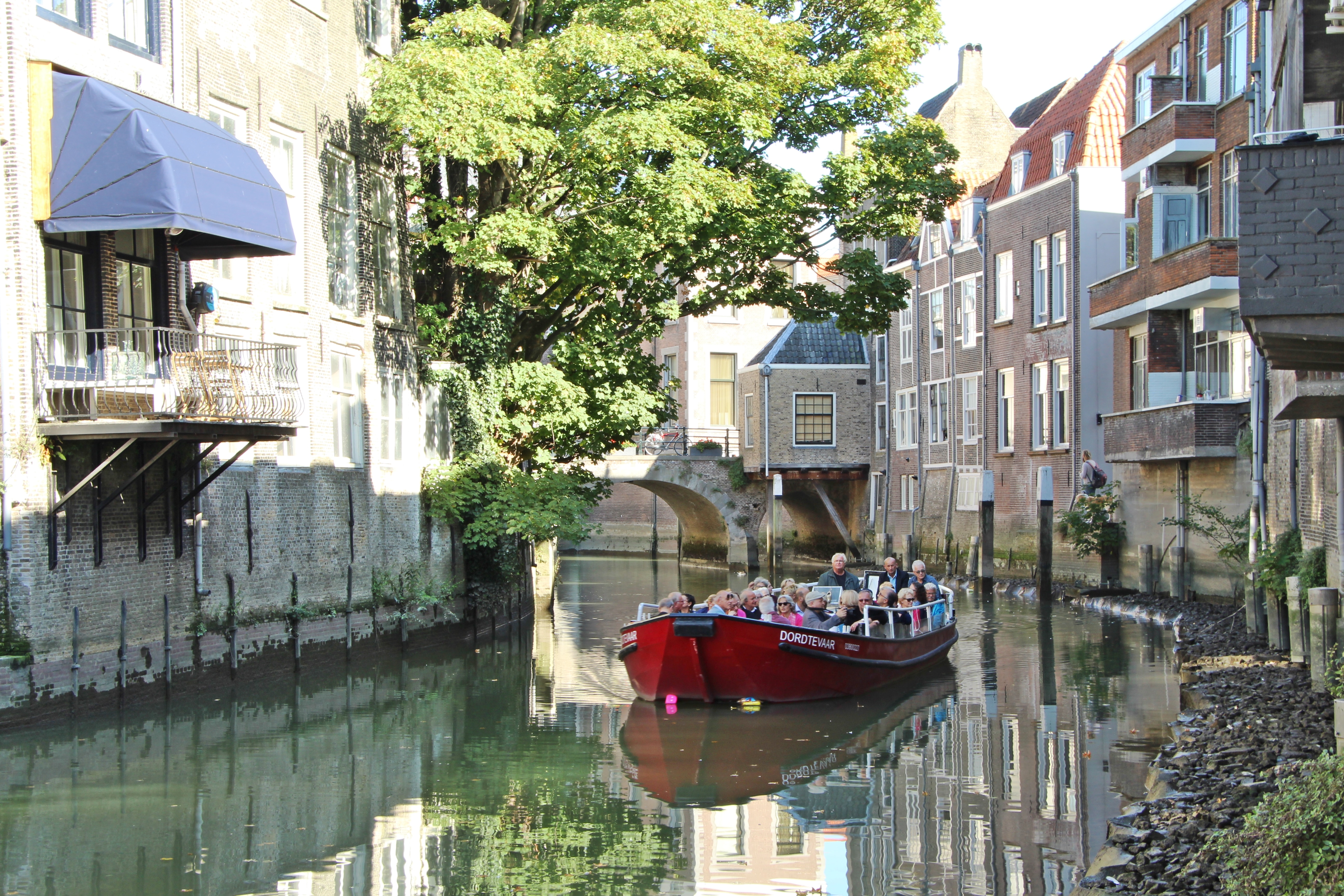 De Dordtevaar rondvaart Voorstraathaven Dordrecht