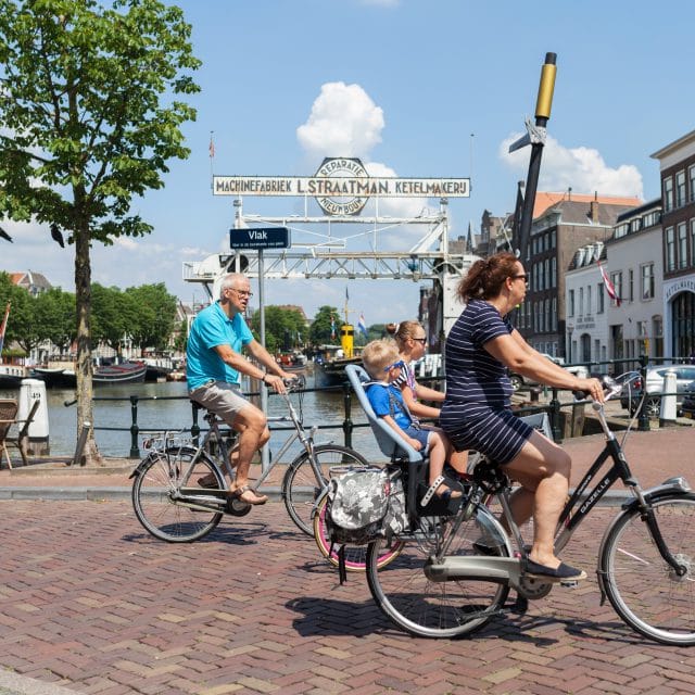 Fietsen Dok Straatman Roobrug havens Dordrecht