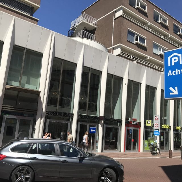 Parkeergarage Achterom parkeren auto Dordrecht