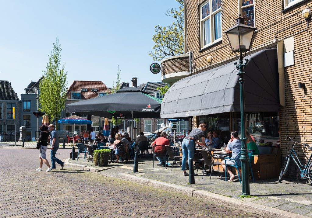 Finn's Dordrecht - terras - uit eten - restaurant - lunch