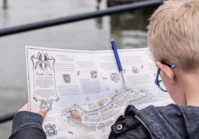 Kraek den Code kinderen wandeling monumentendagen centrum Dordrecht