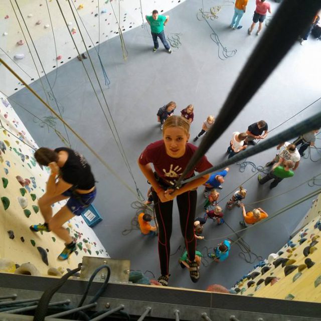 Mountain Network children active climbing wall Dordrecht