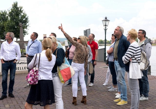 groep wandelaars - Groothoofd Dordrecht