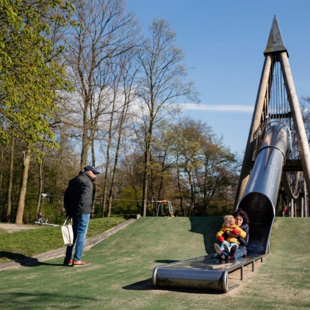 Weizigtpark playground park Dordrecht