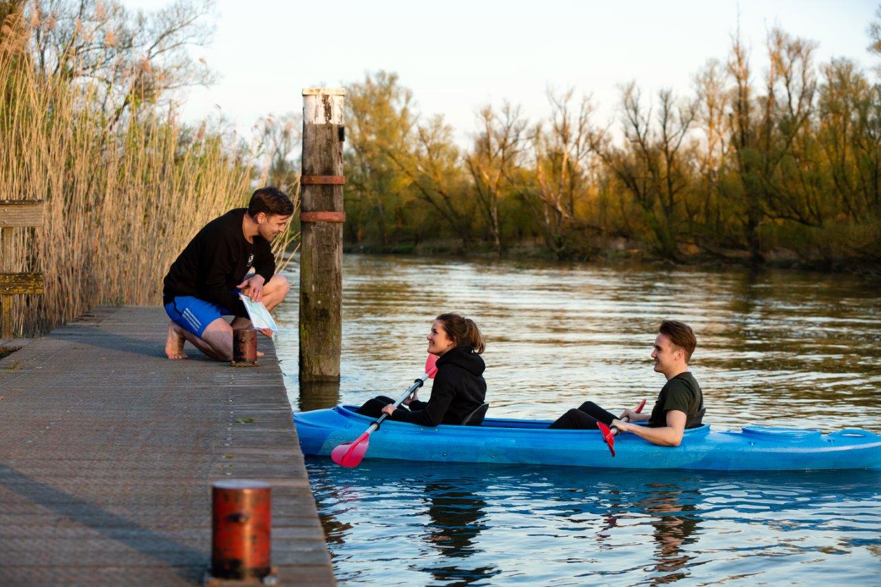 DRIJF Dordrecht kano's kanoverhuur Stayokay Biesbosch