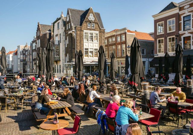 Scheffersplein Babylon terras horeca Dordrecht