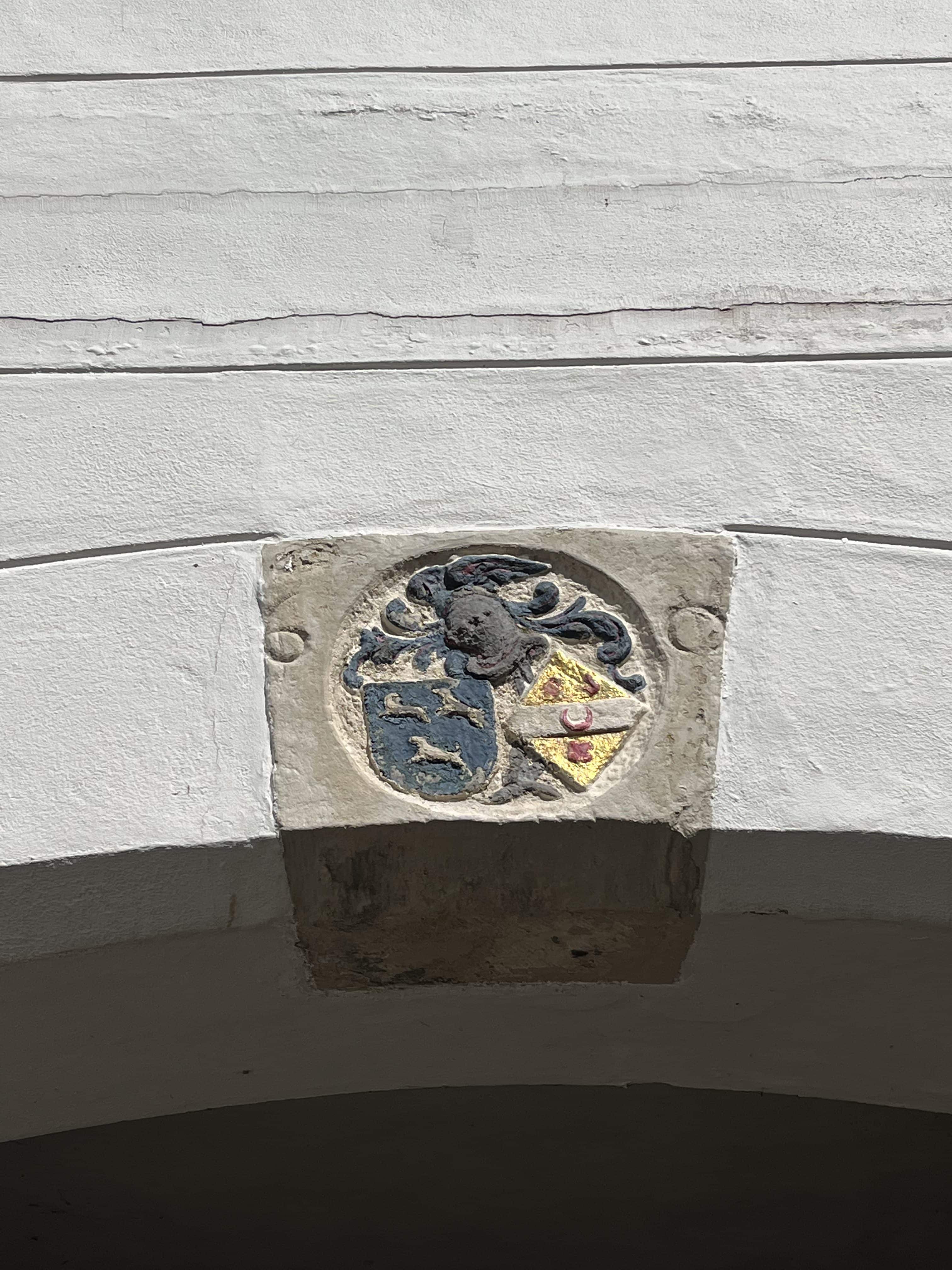 Facade stone Dordrecht Nieuwstraat 50