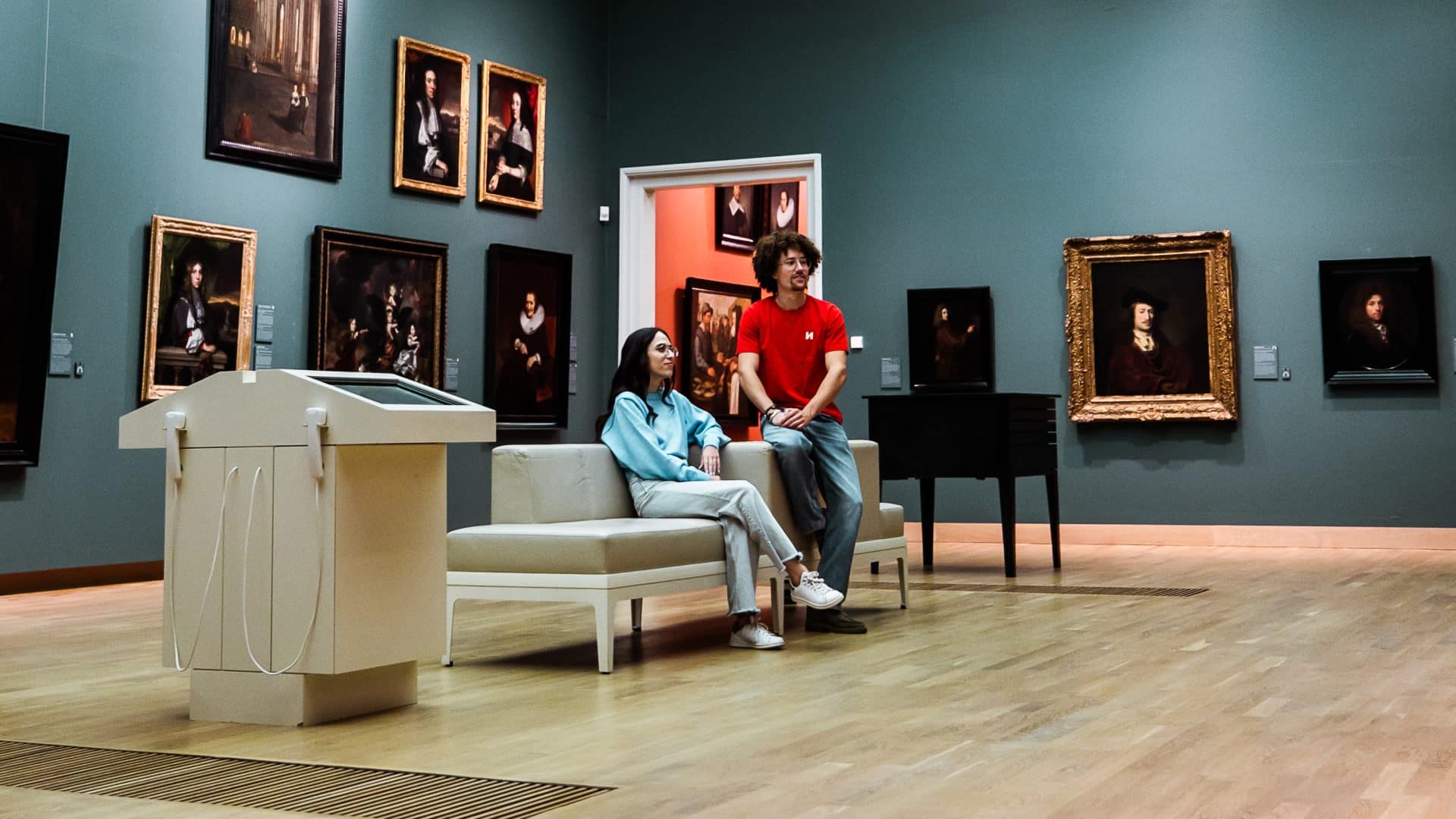 Dordrechts Museum herfst stel Dordrecht (1)