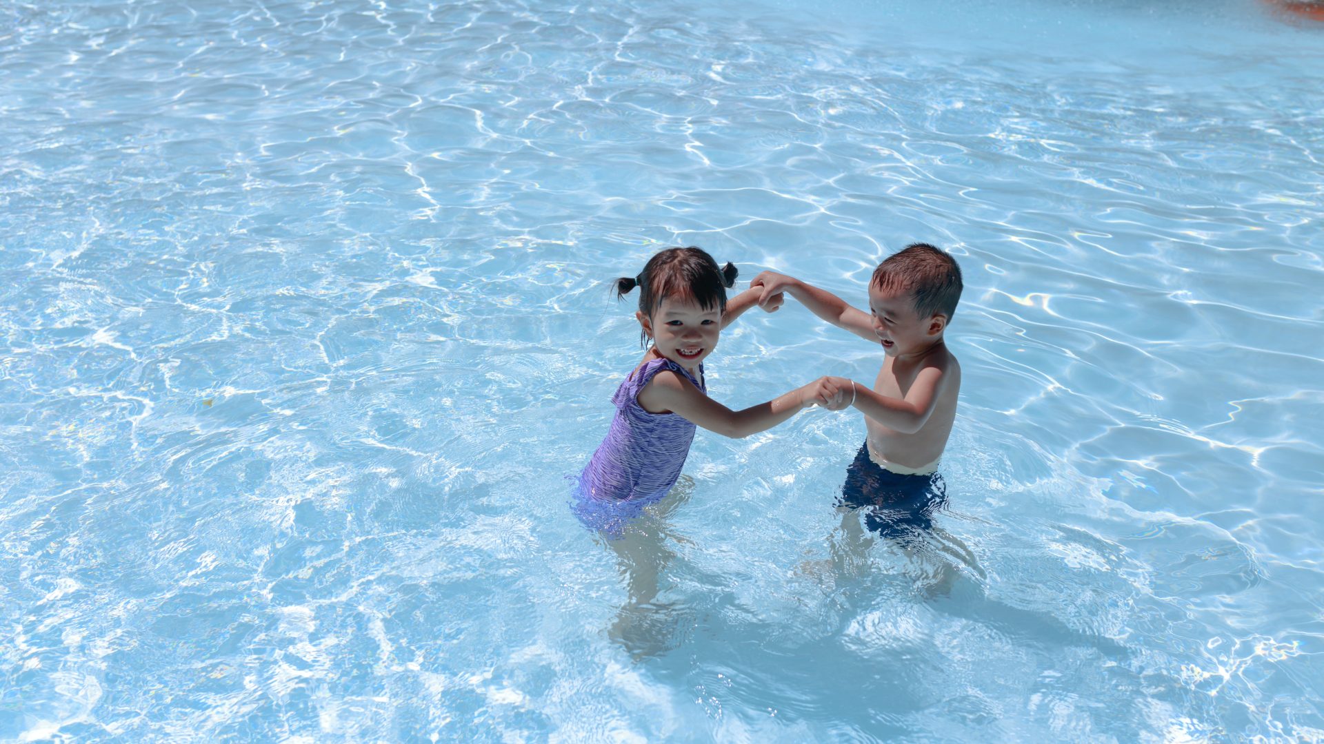 Swimming children