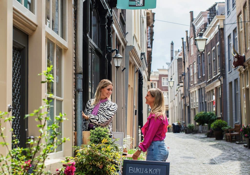 Buku Kopi vintage tweedehands winkelen Vleeshouwersstraat Dordrecht (2)