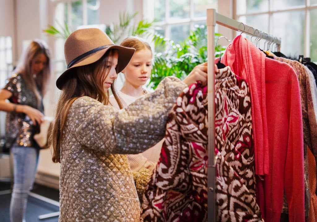 Preloved Fashion damesmode winkelen tweedehands vintage Dordrecht (2)