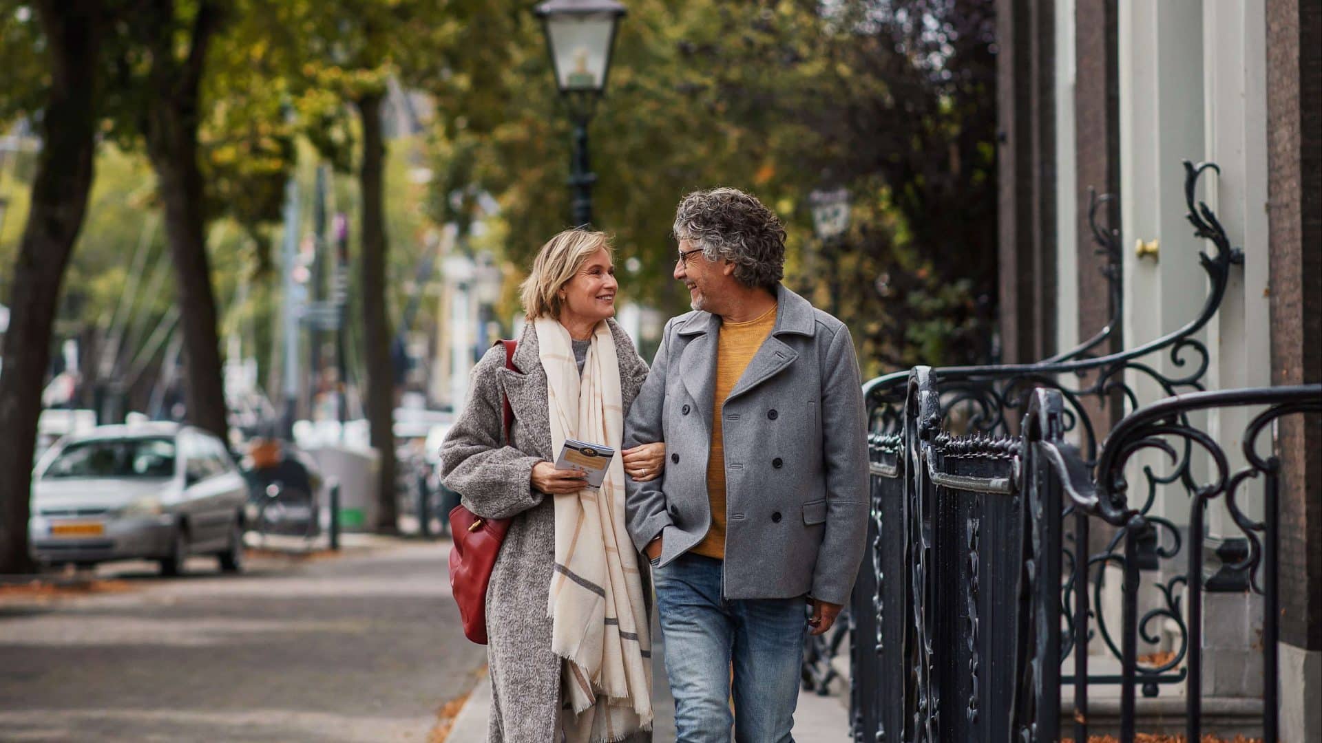 BIJGESNEDEN: Nieuwe Haven Huis van Gijn museum Kunstrondje Dordt wandelen herfst najaar Dordrecht