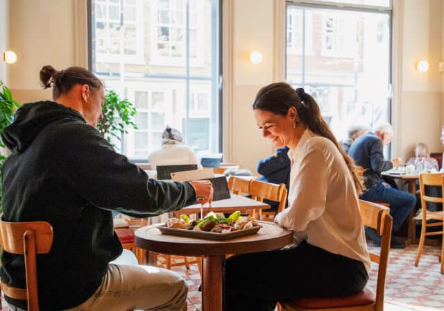 Stadsbrasserie de Witt eten drinken horeca lunchen centrum Dordrecht (1)