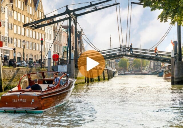 Uitgelichte afbeelding reel Si Barone en Strada del Vino