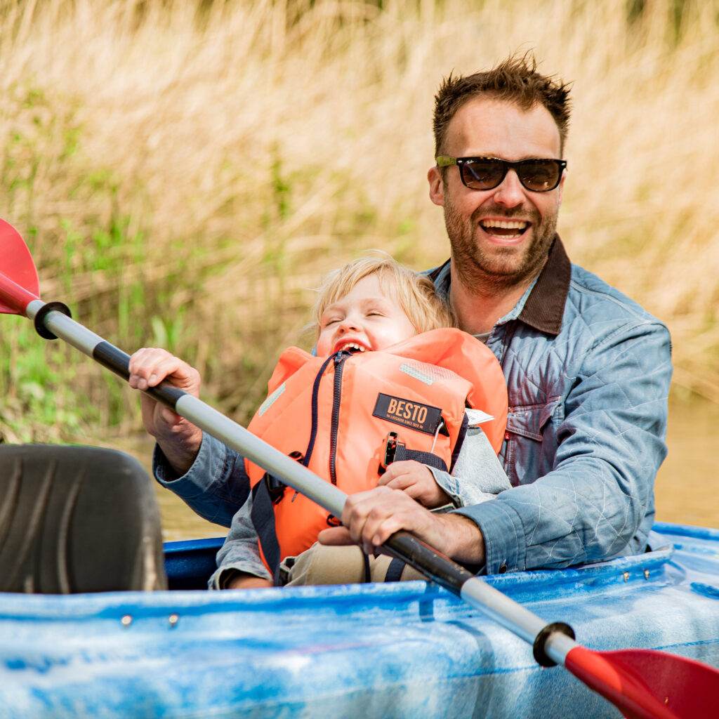 DRIJF kano water man kind Biesbosch Dordrecht