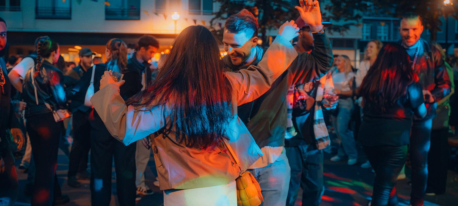 Big Rivers event music center Dordrecht