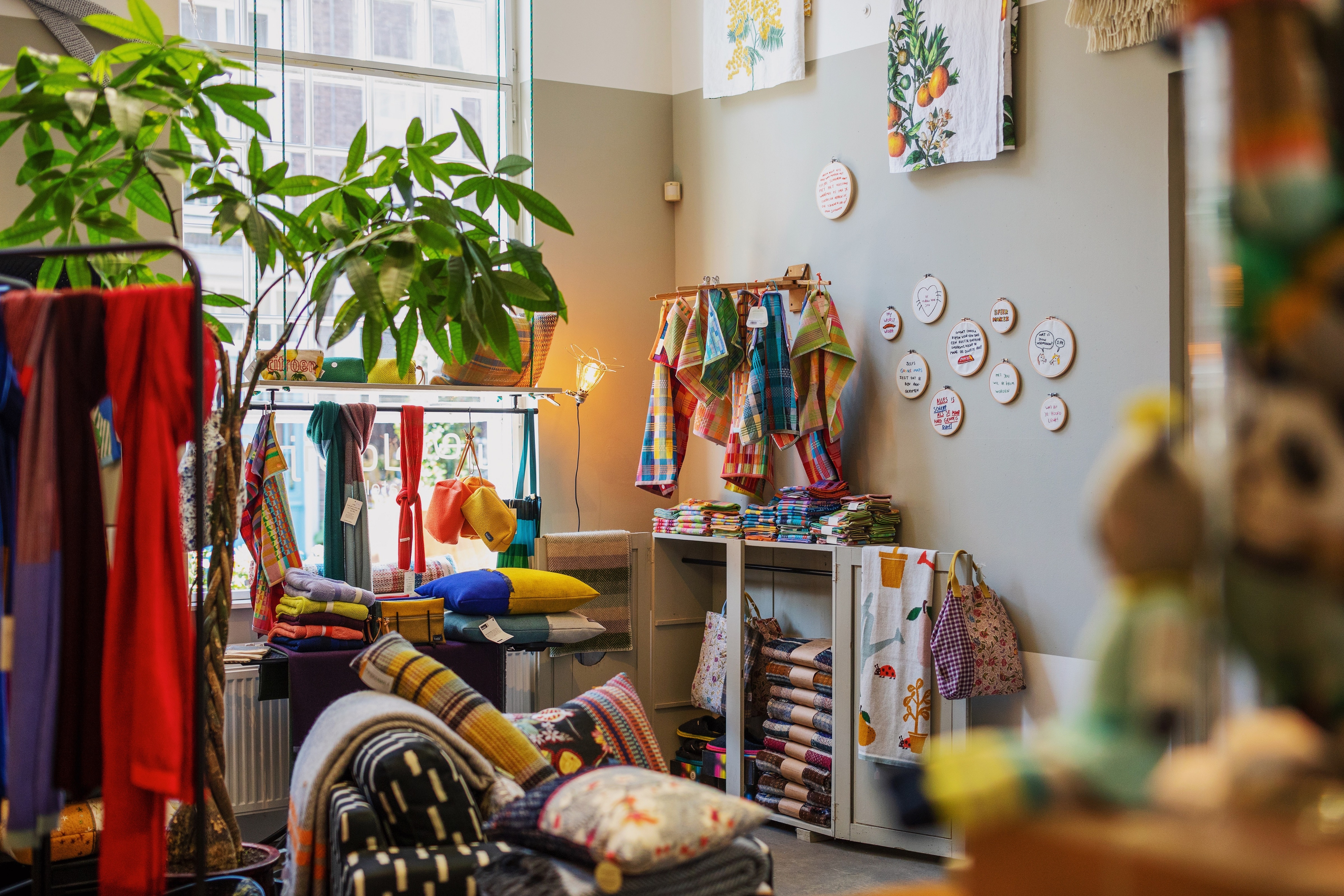 Wereldwijven Ateliers winkelen Voorstraat Noord voorjaar lente centrum Dordrecht